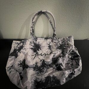 Victoria secret pink tote bag